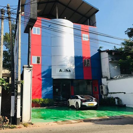 Alina Budget Hotel Kaduwela Extérieur photo