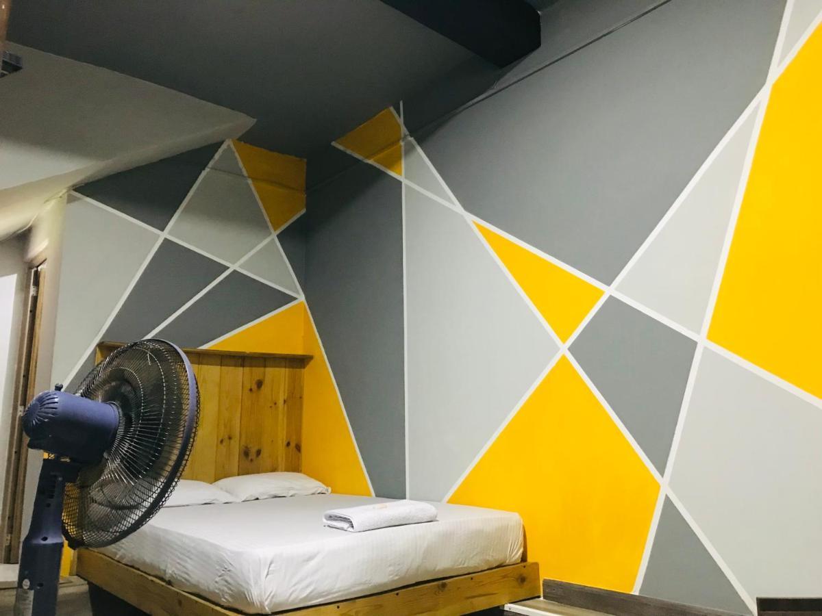 Alina Budget Hotel Kaduwela Extérieur photo