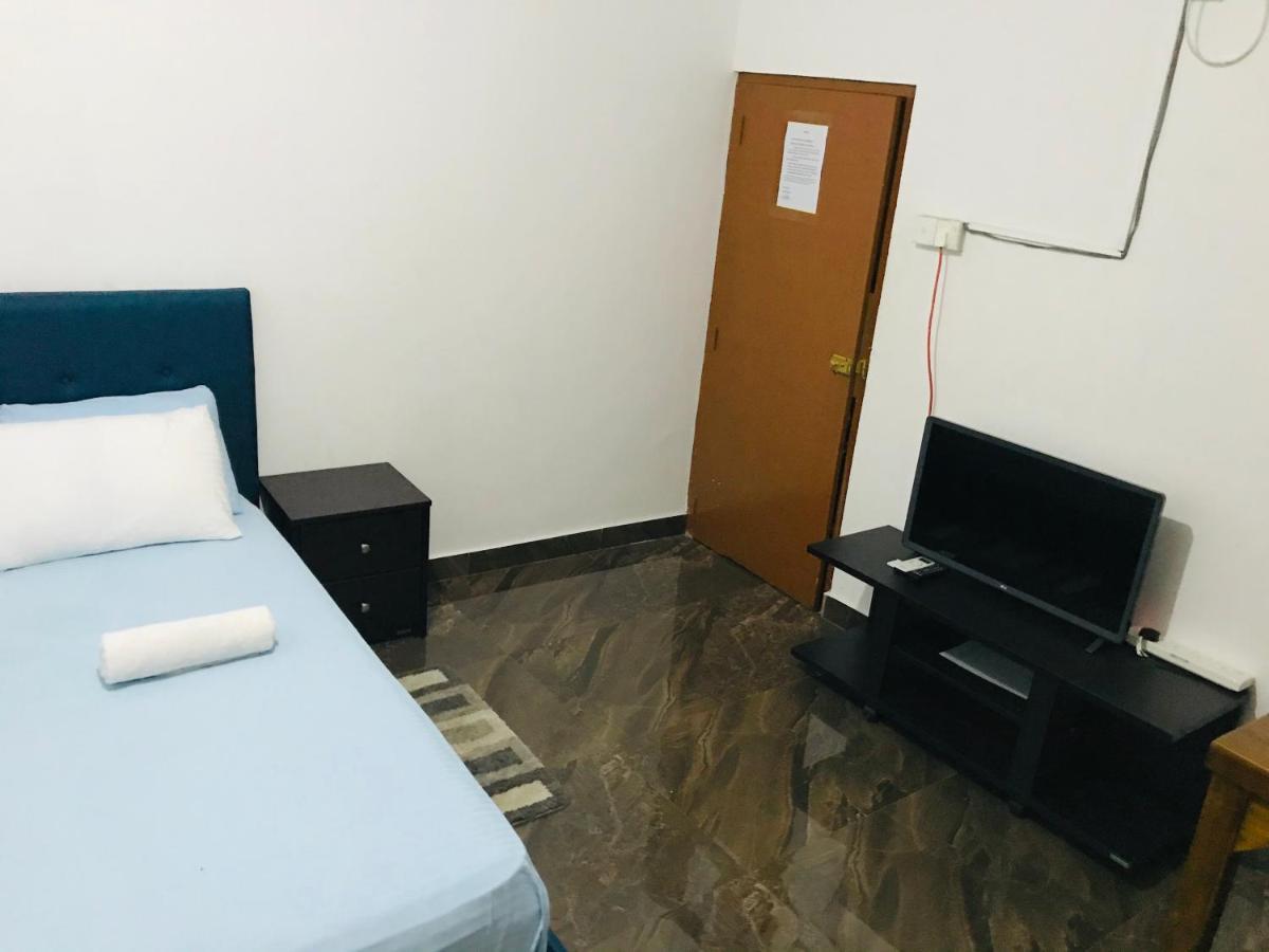 Alina Budget Hotel Kaduwela Extérieur photo